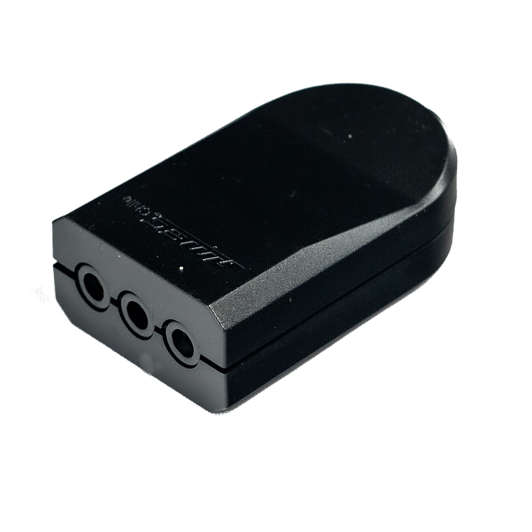 ENCHUFE VOLANTE HEMBRA 10A 250V 2P+T NEGRO MEC 1