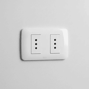 TOMA CORRIENTE DOBLE 10A 250V BLANCO ARMADO LEXO