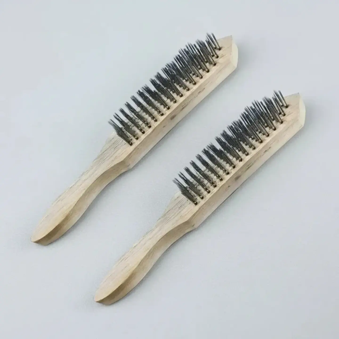 Cepillo Escobilla Mango de Madera 6x16 Cerda de Alambre de Acero 5