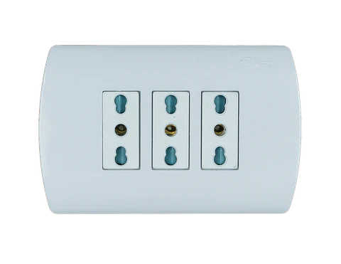 0200TA0510 ENCHUFE MEC EMB.TRIPLE 10/16 A.BLANCO