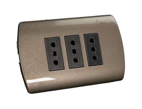 0200TA0523 ENCHUFE MEC EMB.TRIPLE 10 A.GRAFIT