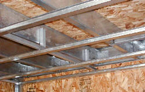 Perfil Metalcom Omega 38x35x15x8x0.85x6 mts.