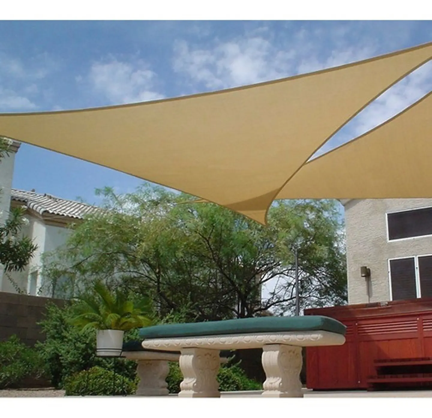  Vela Sombreadora Triangular Cafe/Beige 3X3X3MT 1