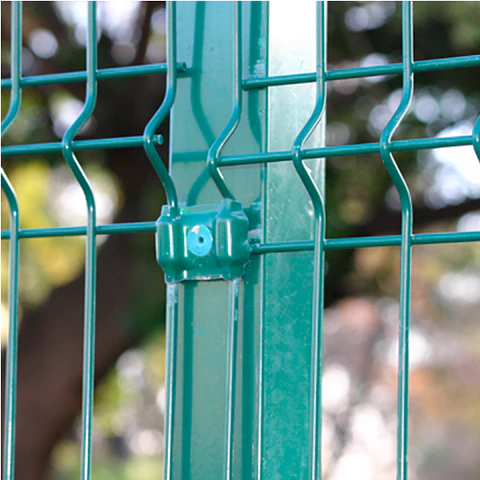 Poste para Cerco Verde 60x60x1.5x2.40mts + kit (tapa-perno-clip)