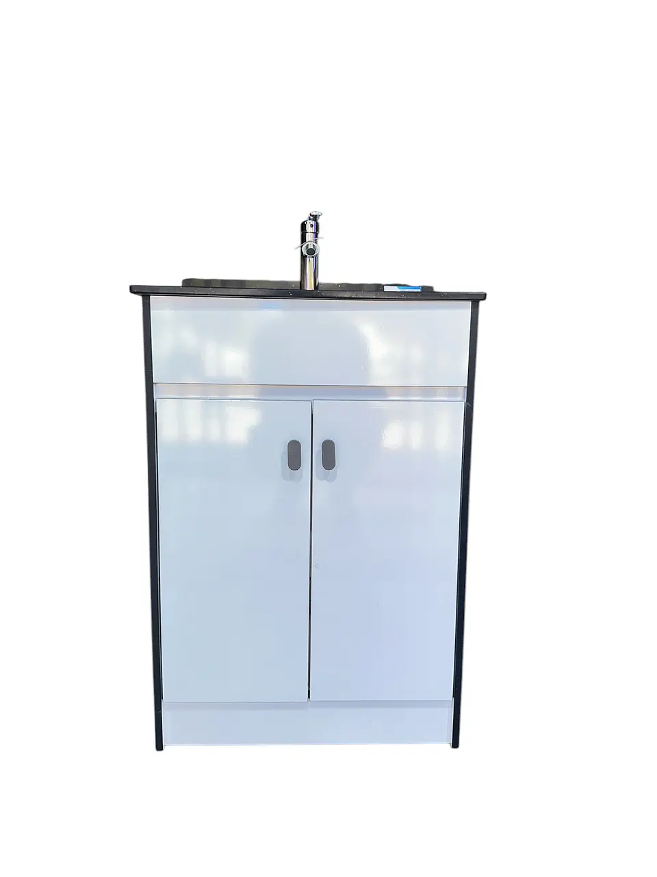 VANITORIO 60CM BLANCO CON CUBIERTA NEGRA GRANITO 3
