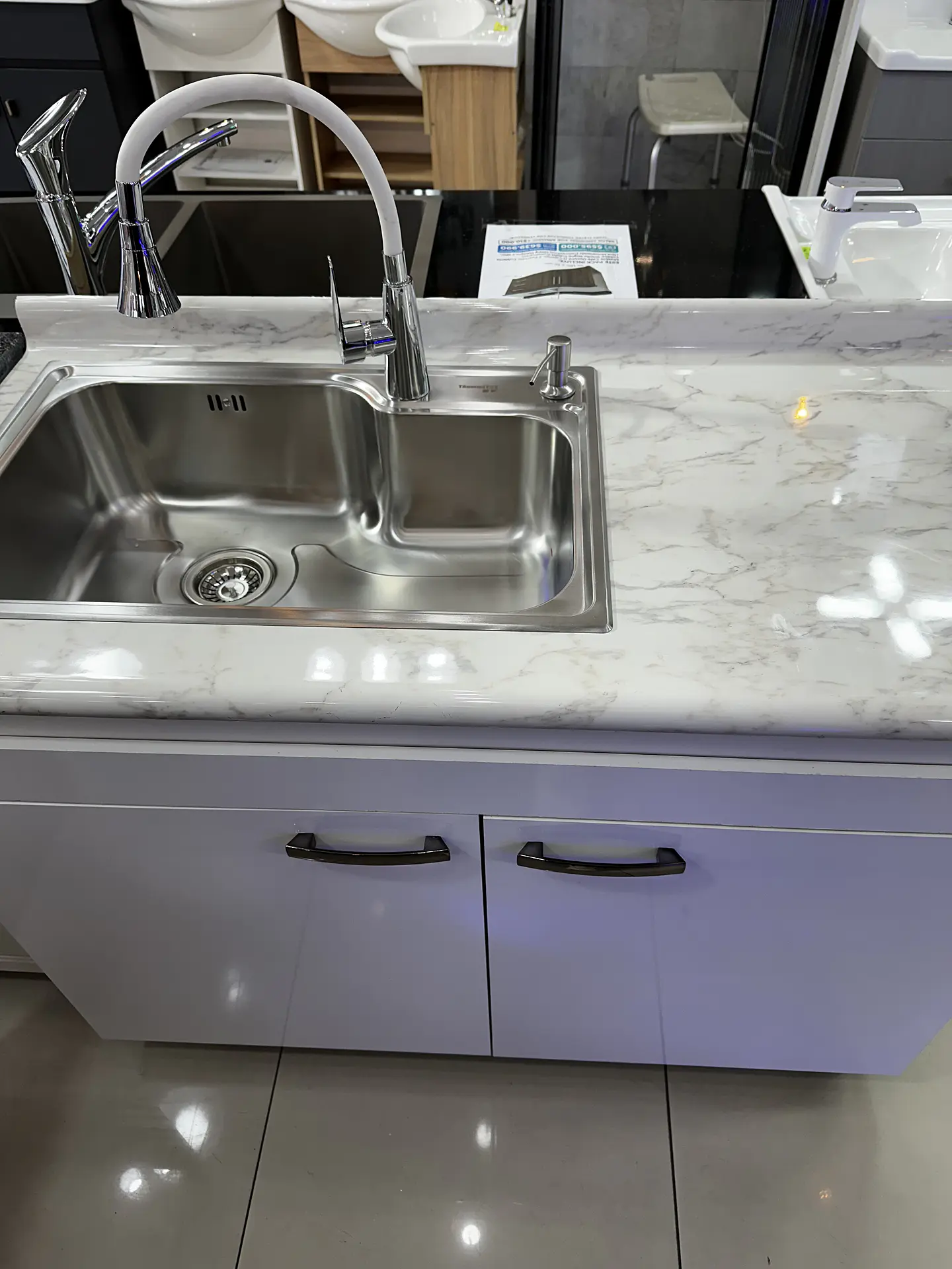 Mueble Lavaplatos 120cm + Cubeta Hamburg + Llave Monomando Duschy 3