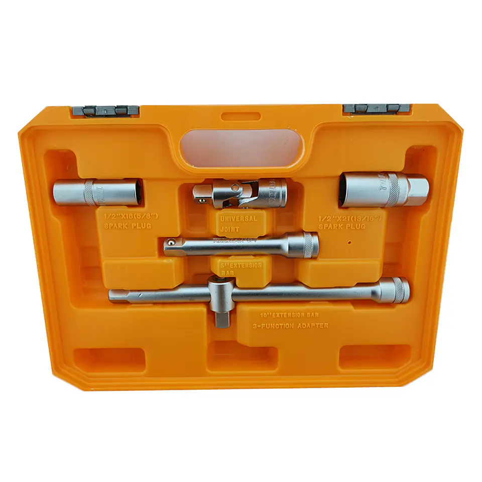 Juego Caja Set Dados Con Chicharra 1/2 32 Piezas Toolmak 3