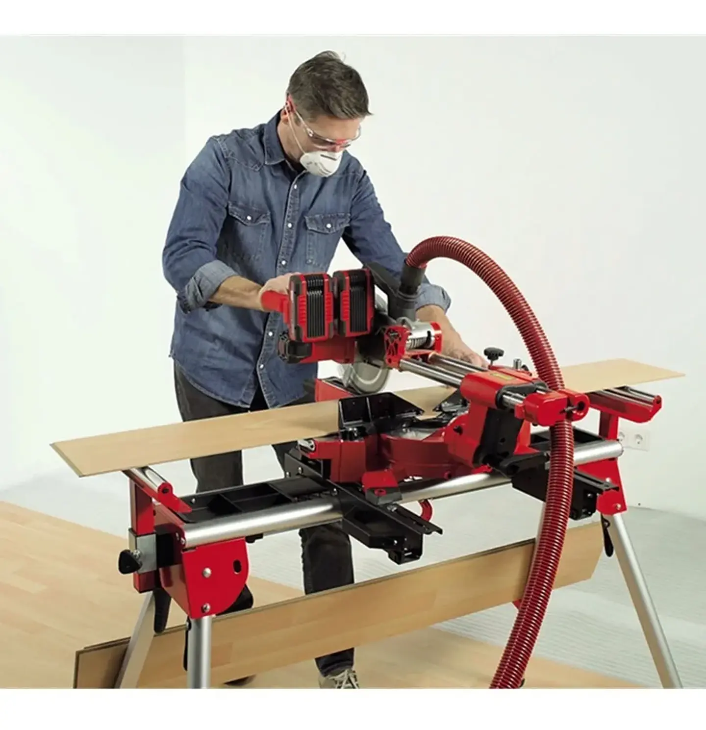 Sierra Ingleteadora Telescópica 36v Bat + Cargador Einhell 4