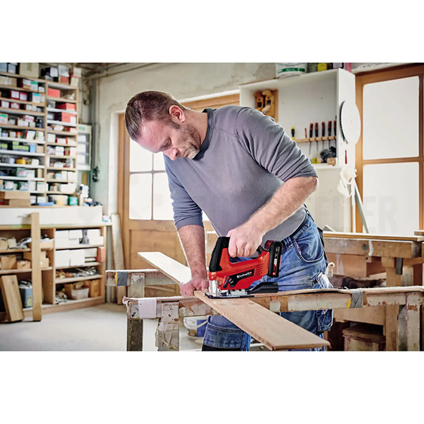 Sierra Caladora Inalámbrica 18v Bateria + Cargador Einhell 4321209 4