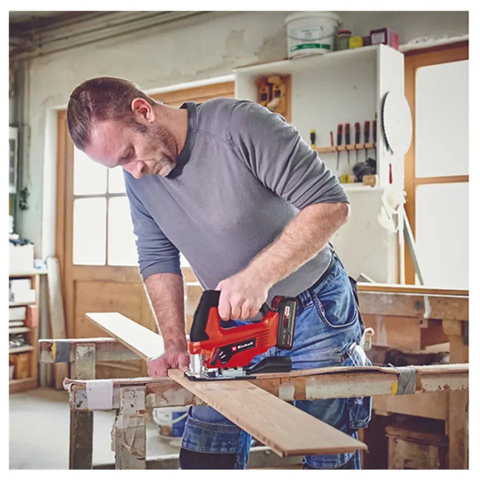 Sierra Caladora 18v C/5 Hojas Bateria + Cargador + Linterna Einhell 3