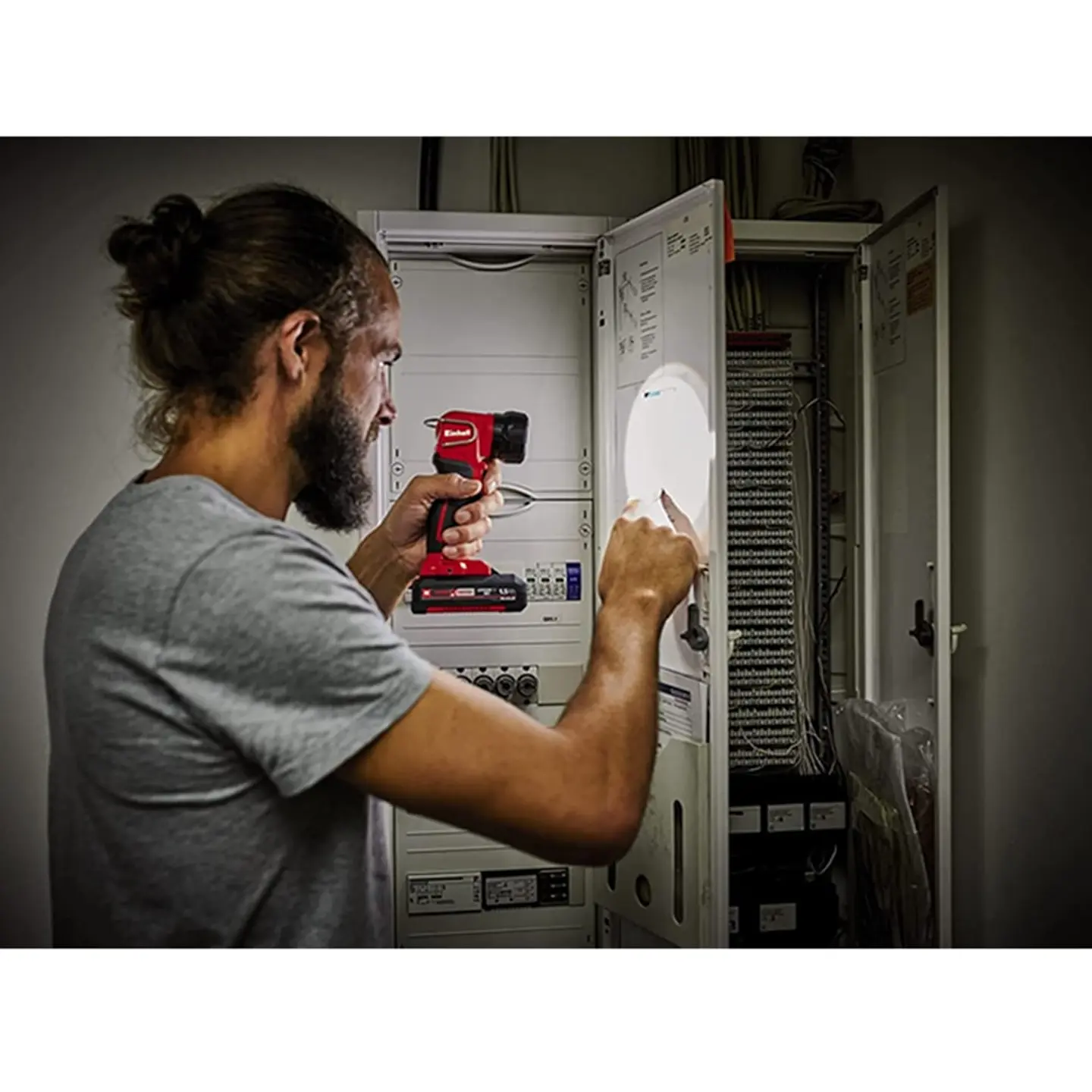 Linterna Led Inalámbrica 18v Tc-cl 18 Li H-solo Einhell 2