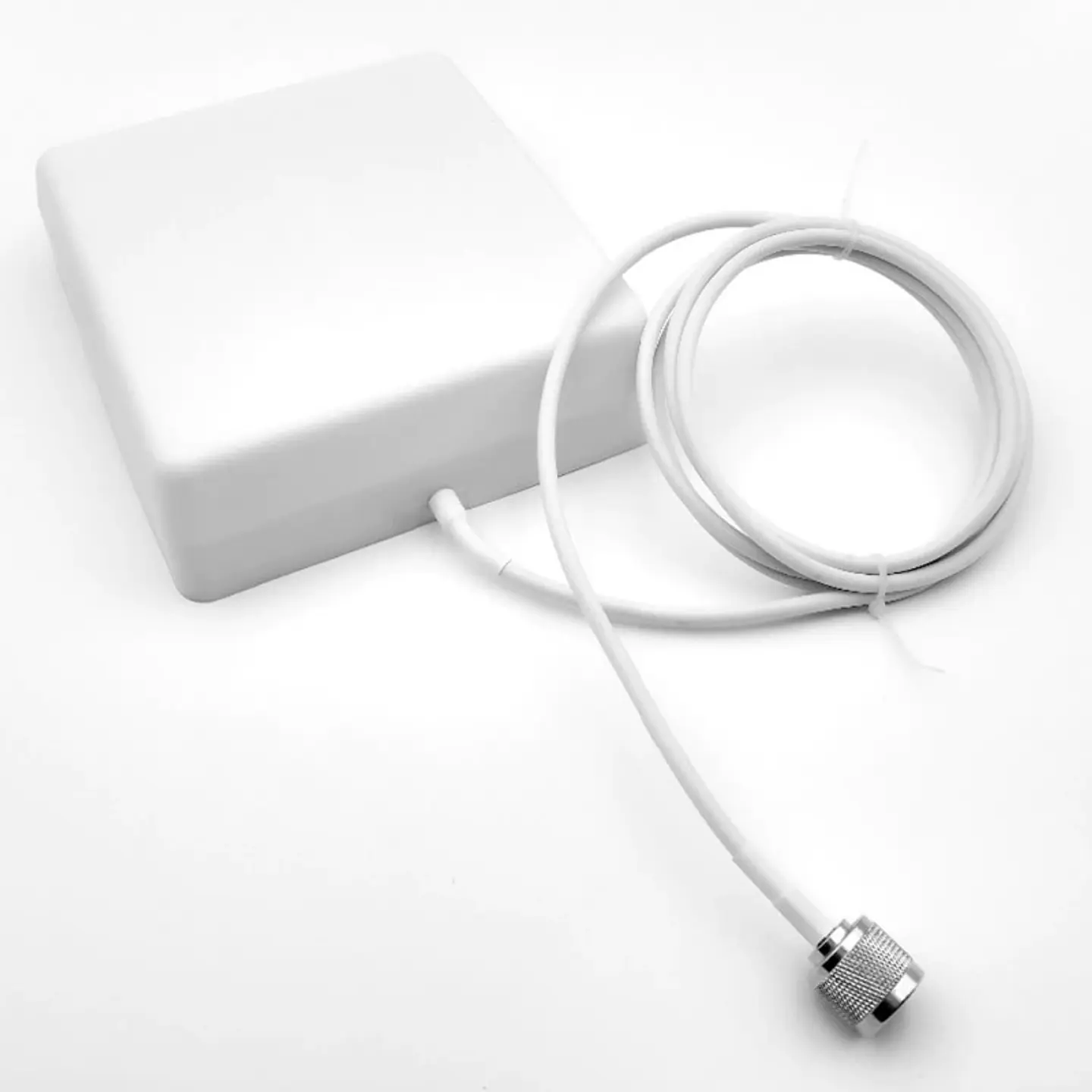 Antena Interior Panel Omnidireccional 9Dbi 2G-3G-4G Conector Hembra N 700 - 2700 Mhz 1