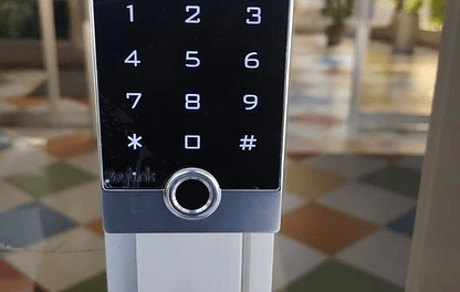 Cómo Resetear y Desvincular un Control de Acceso en la App Zeylink