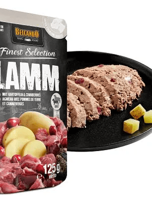 FINEST SELECTION CORDERO CON PATATAS Y ARÁNDANOS