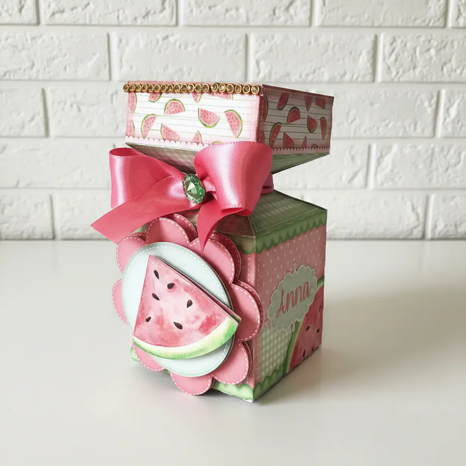 Caixa Meio Rebuçado 3