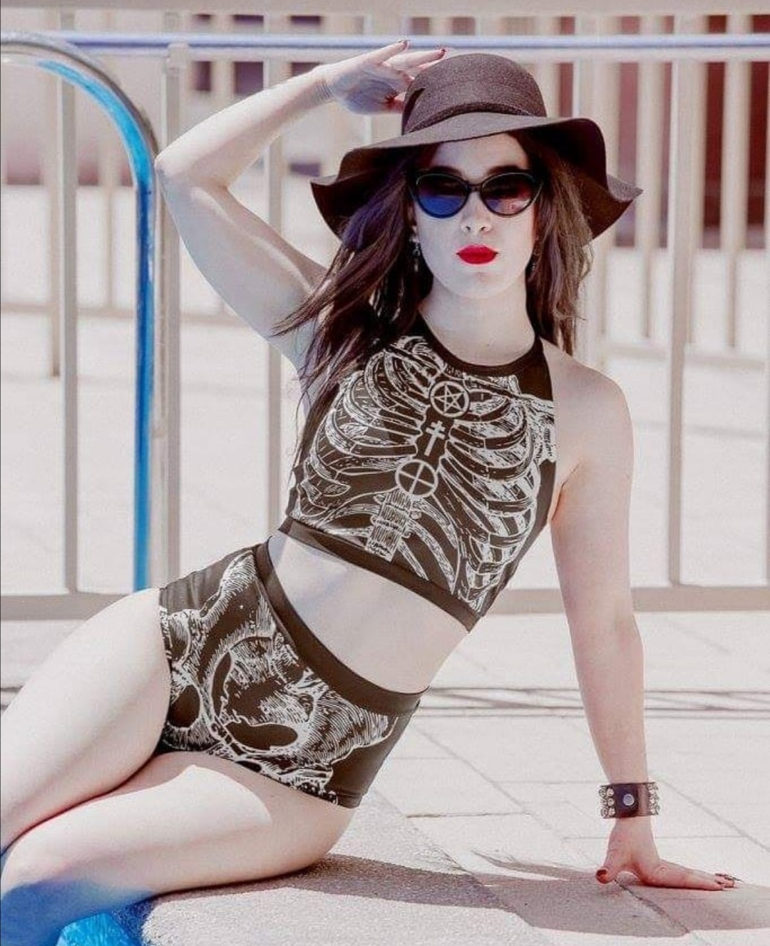 Bikini skeleton