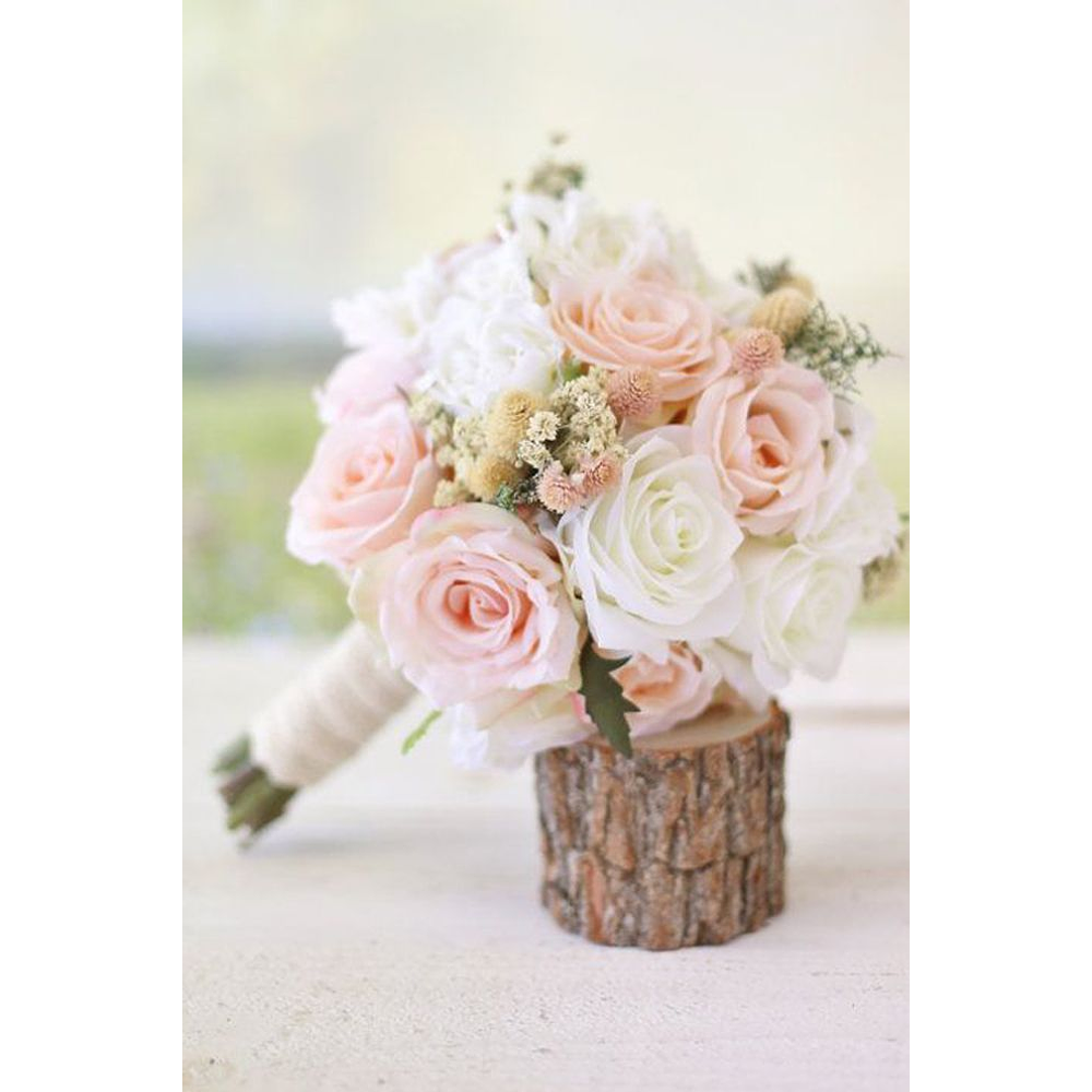 Bouquet de boda flores naturales ROSAS BLANCAS Y ROSAS NUDE