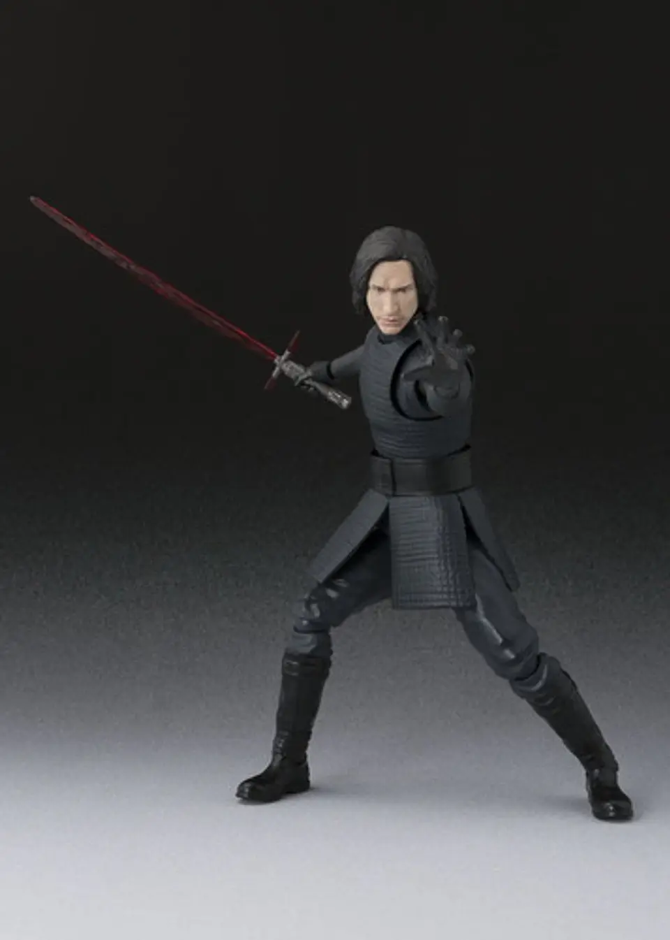 S.h Figuarts Star Wars Kylo Ren - The Last Jedi 5