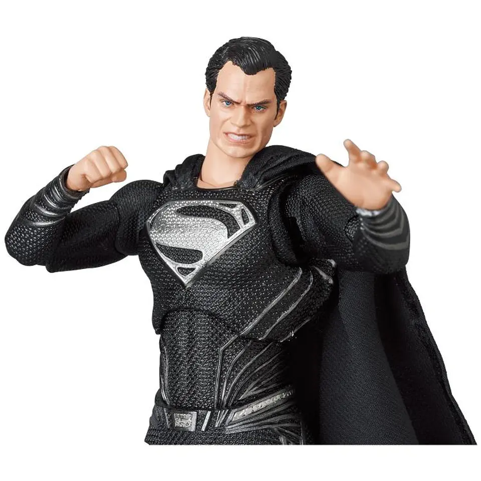 Mafex Superman - Zack Snyder's Justice League 3