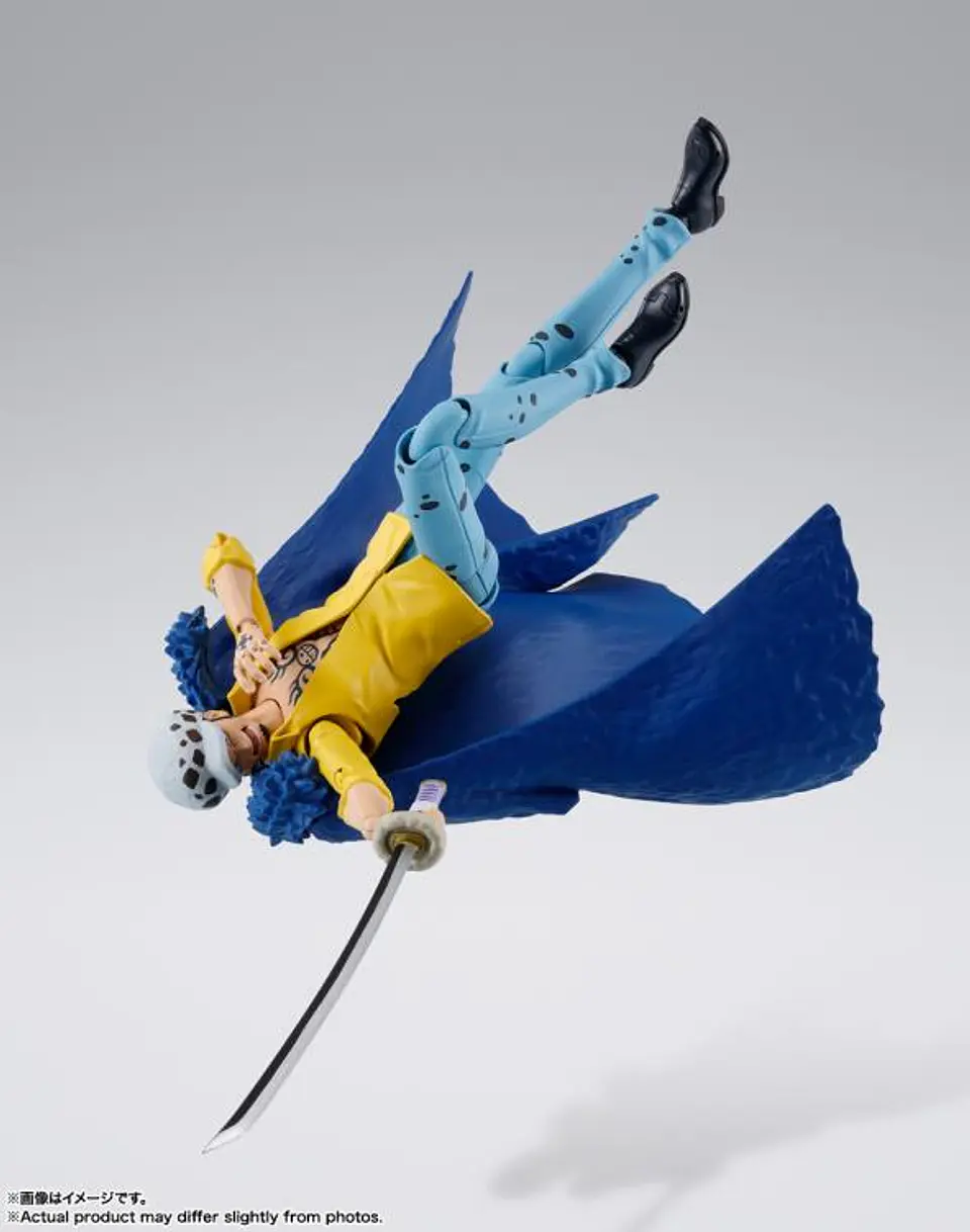 S.H.Figuarts Trafalgar Law - The Raid on Onigashima 5