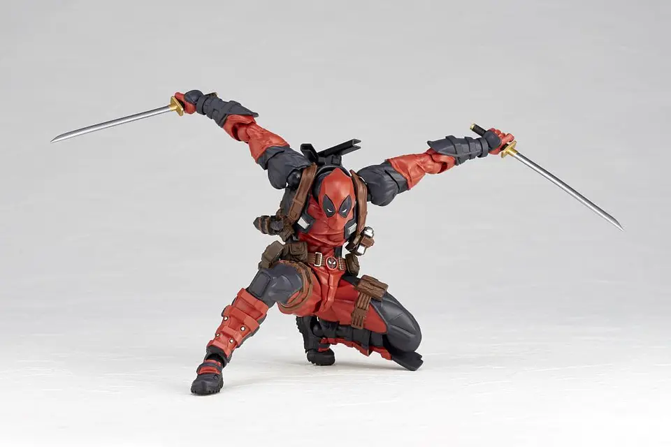 Amazing Yamaguchi Revoltech Marvel Comics Deadpool Ver 2.5 7