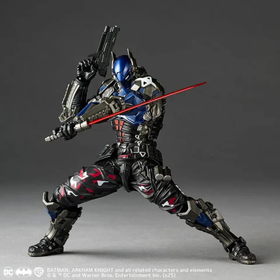Amazing Yamaguchi Arkham Knight. Capucha Roja (1.5) 3