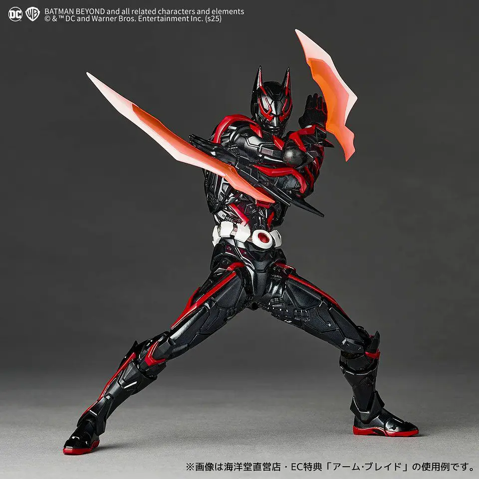 Amazing Yamaguchi Revoltech Batman Beyond Bonus 6