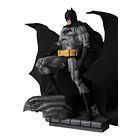 MAFEX Batman - Hush Batman (Black Ver.) 1