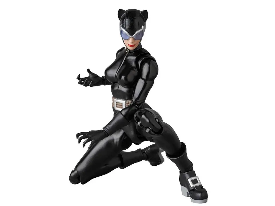 Mafex Catwoman - Batman Hush 4