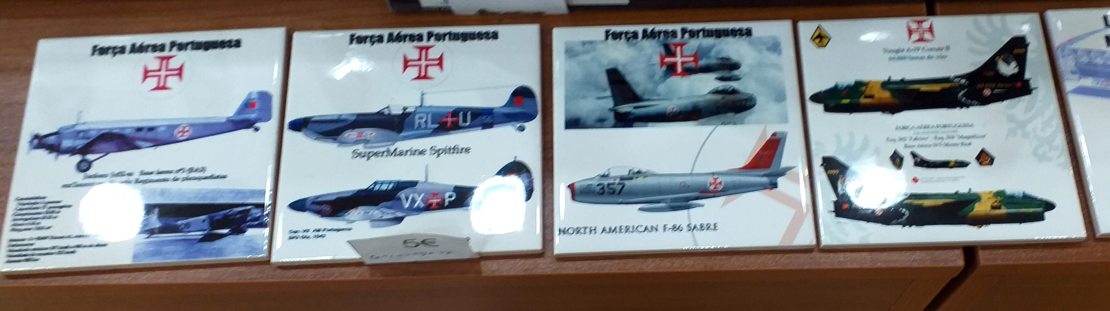 Azulejos Força Aérea Portuguesa - SPitfire, Huricane, A7 Corsair, Sabre