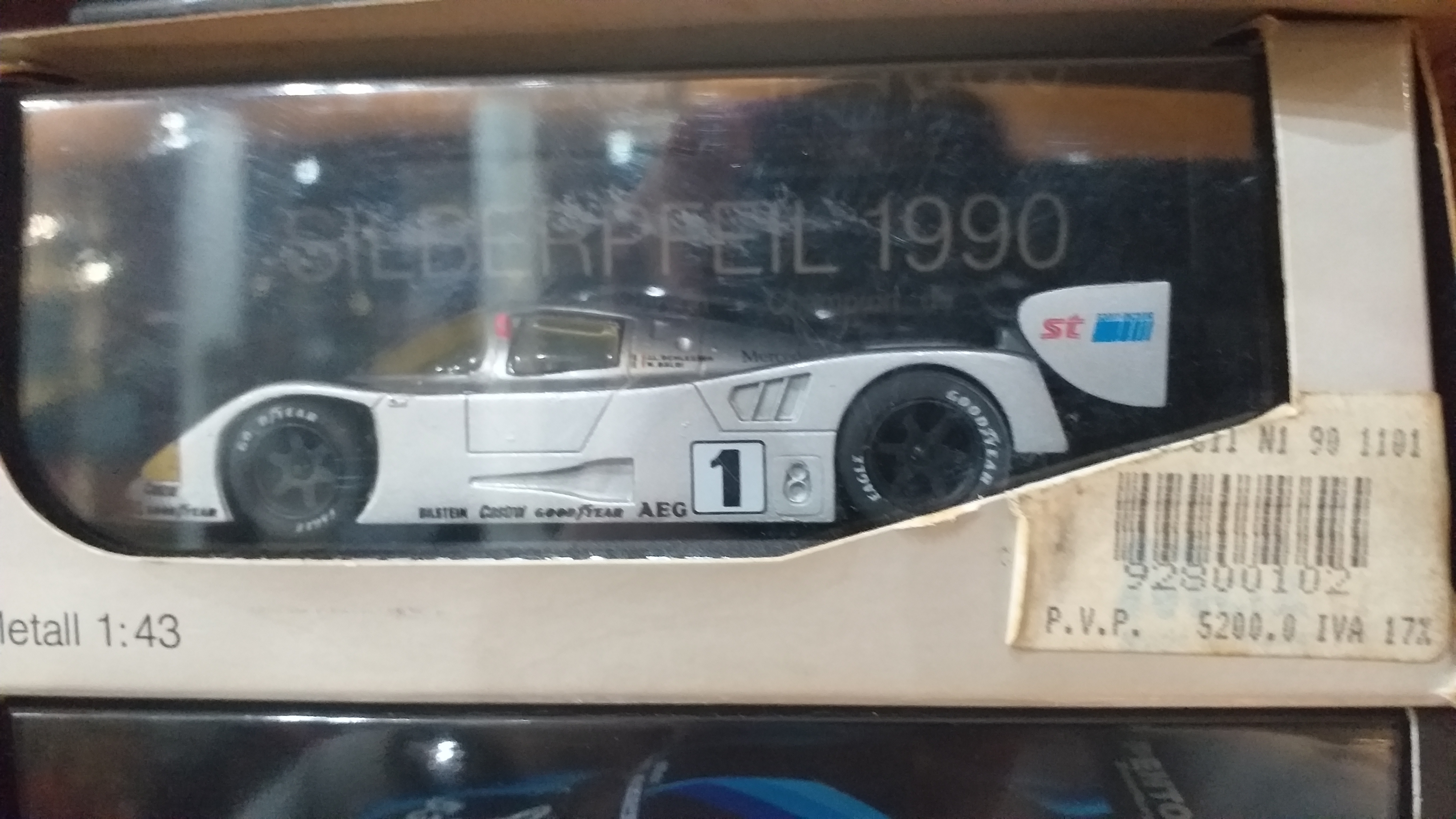 1:43 Max Models Mercedes 1990 World Champion 