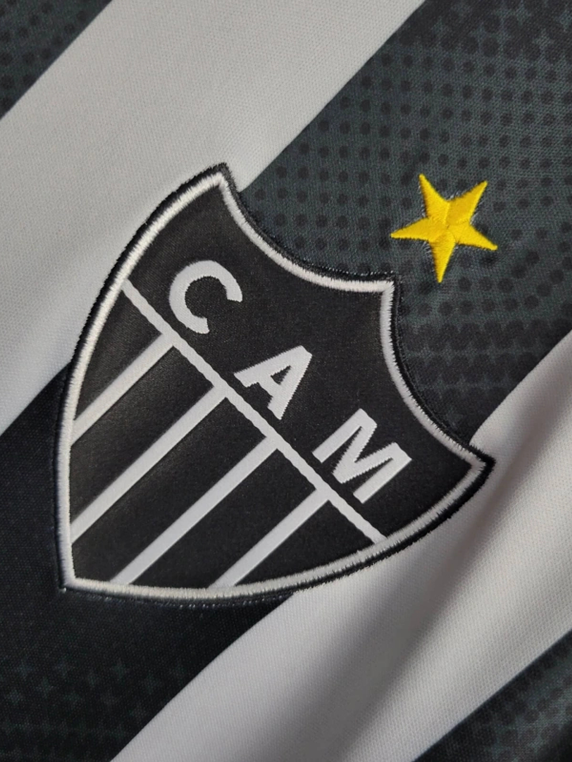 Camisola Atlético Mineiro Principal 2024/25 2
