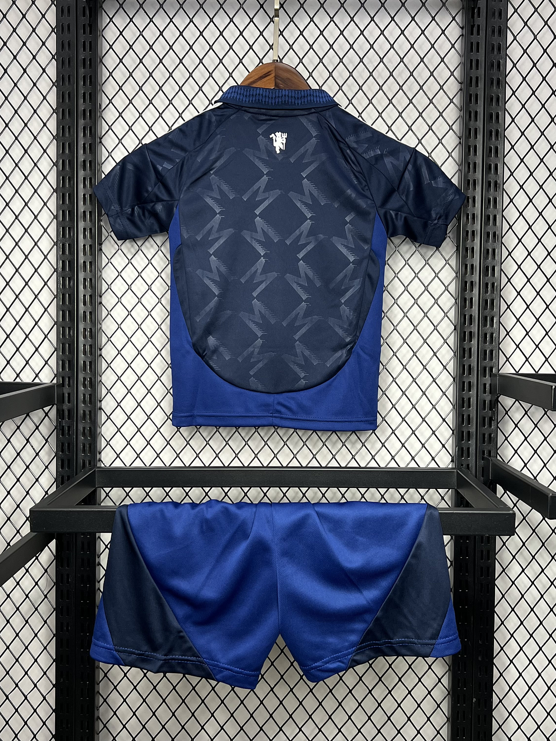 Kit Criança Manchester United Alternativo 2024/25 2