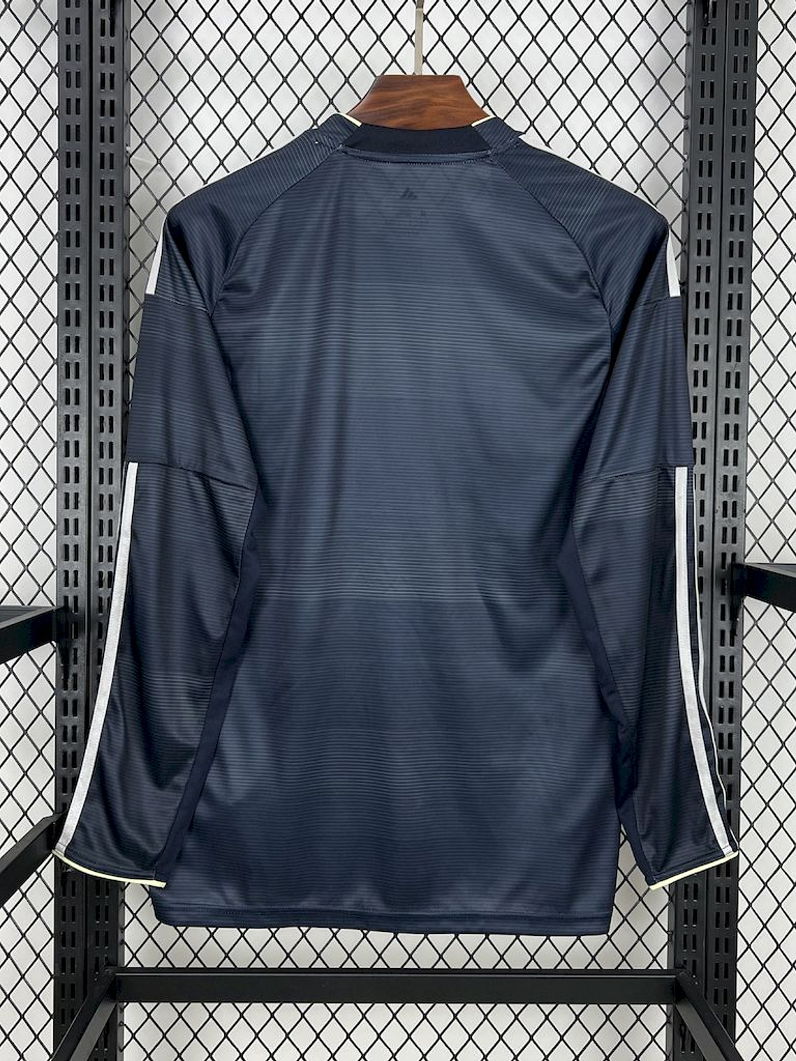 Camisola Real Madrid Alternativa Manga Comprida 2025/26 2