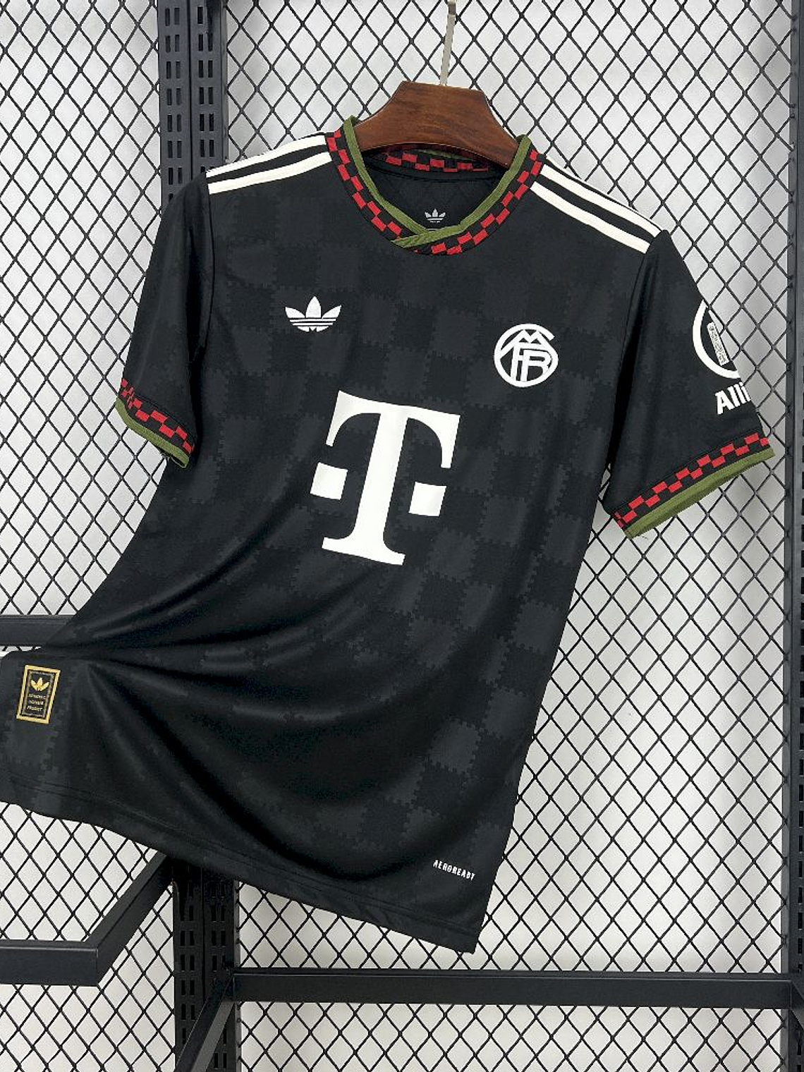 Camisola Bayern Munique Terceira 2025/26 1