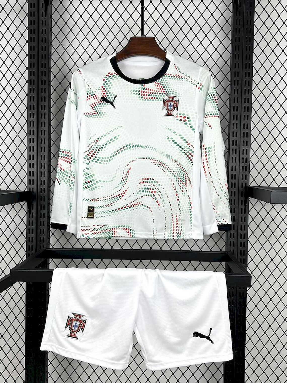 Kit Criança Portugal Alternativa Manga Comprida 2025 1