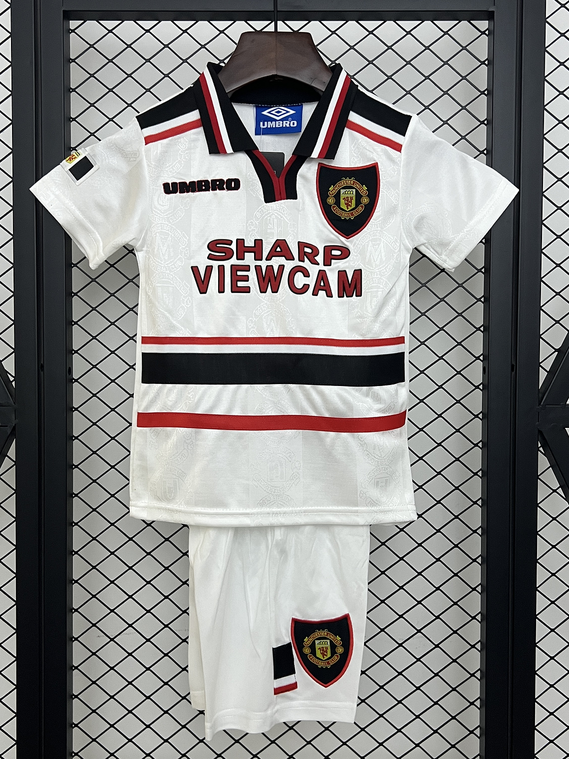 Kit Criança Manchester United Alternativa 1997/98 1