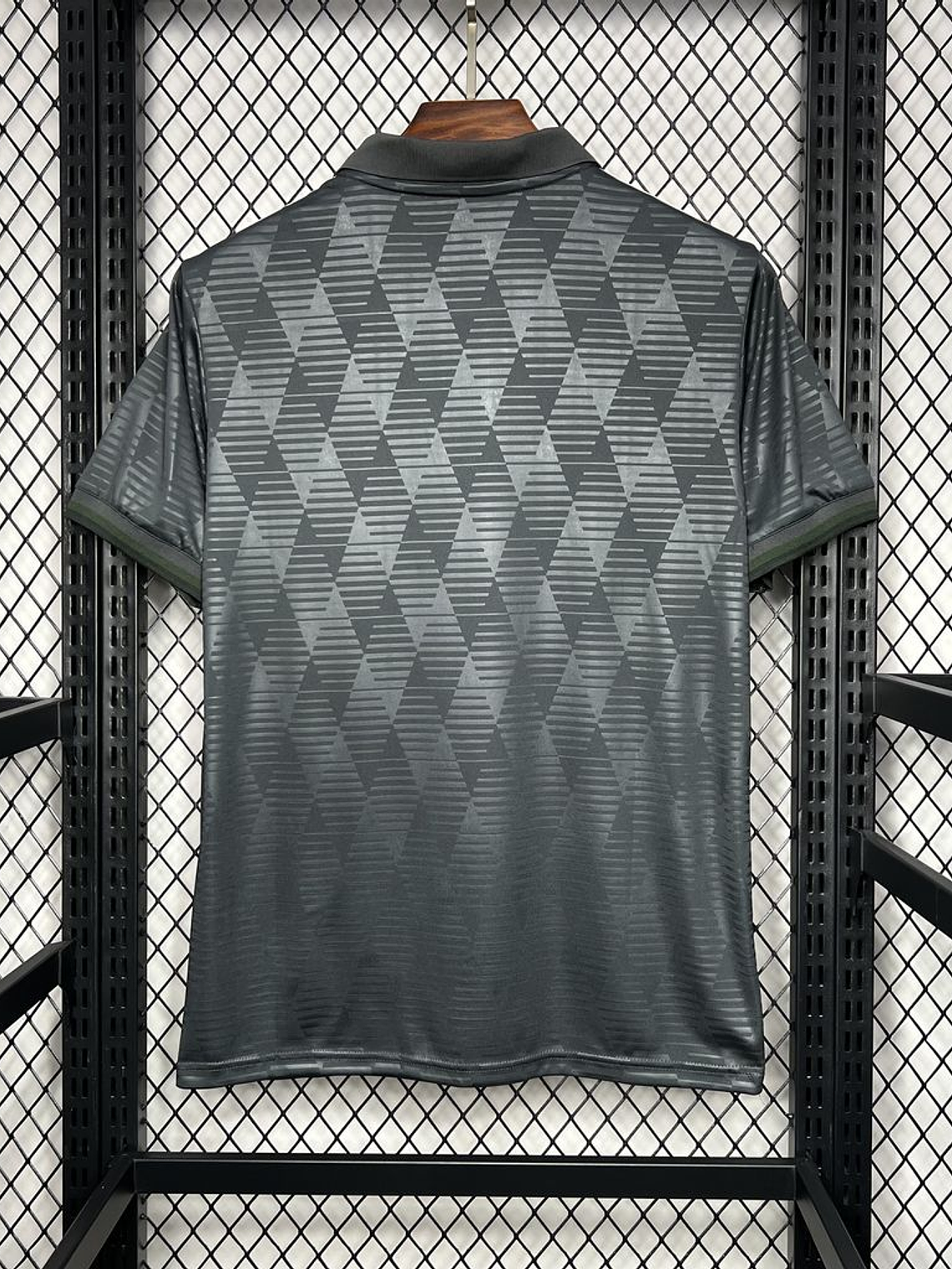 Camisola Bayern Munique Oktoberfest 2024 3