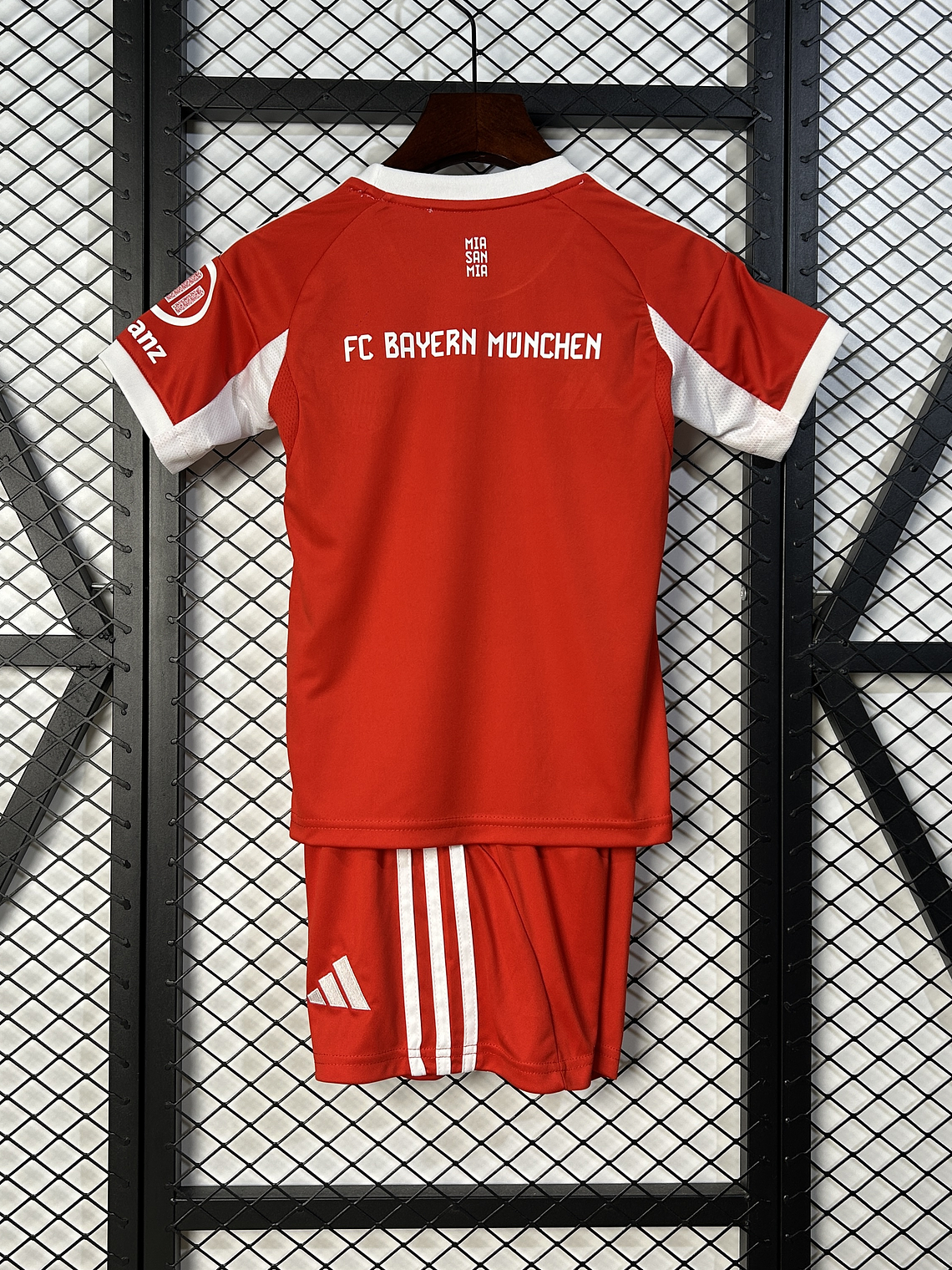 Kit Criança Bayern Munique Principal 2025/26 3