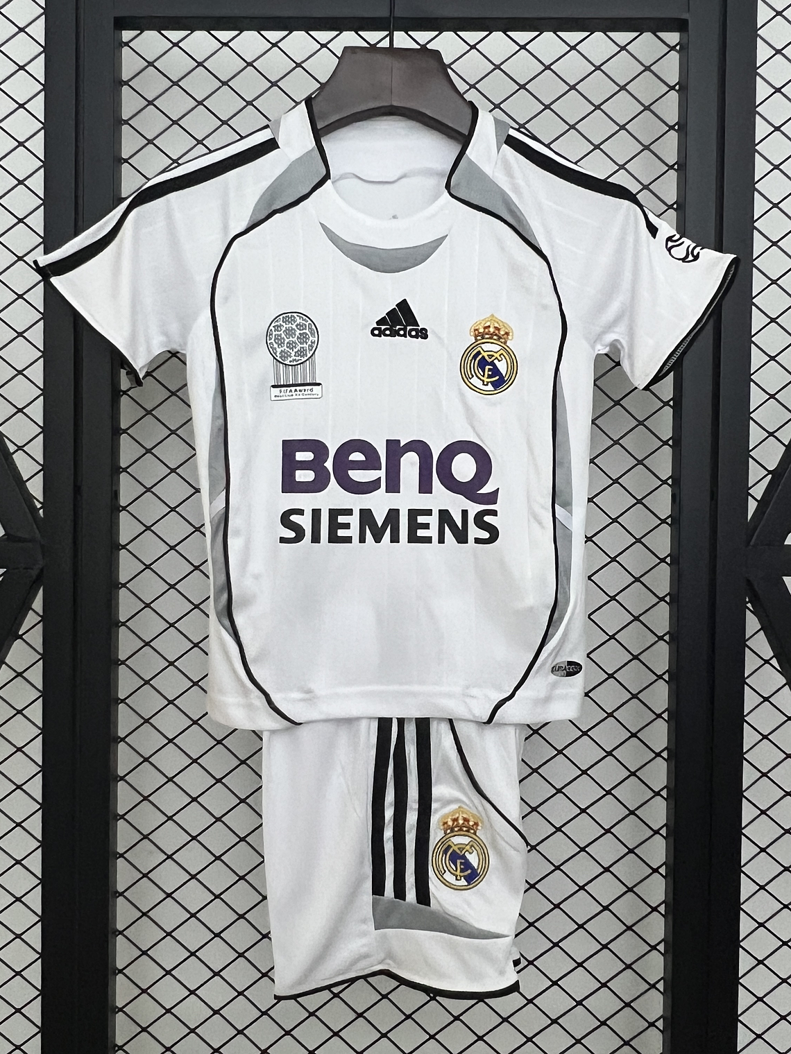 Kit Criança Real Madrid Principal 2006/07 1
