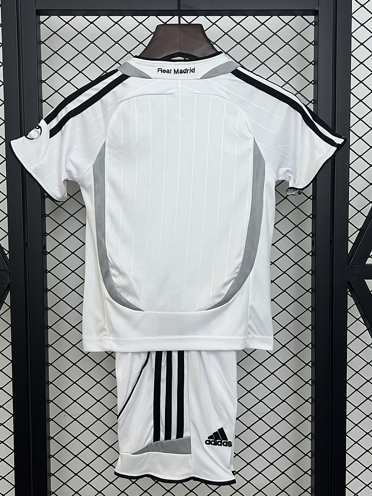 Kit Criança Real Madrid Principal 2006/07 2