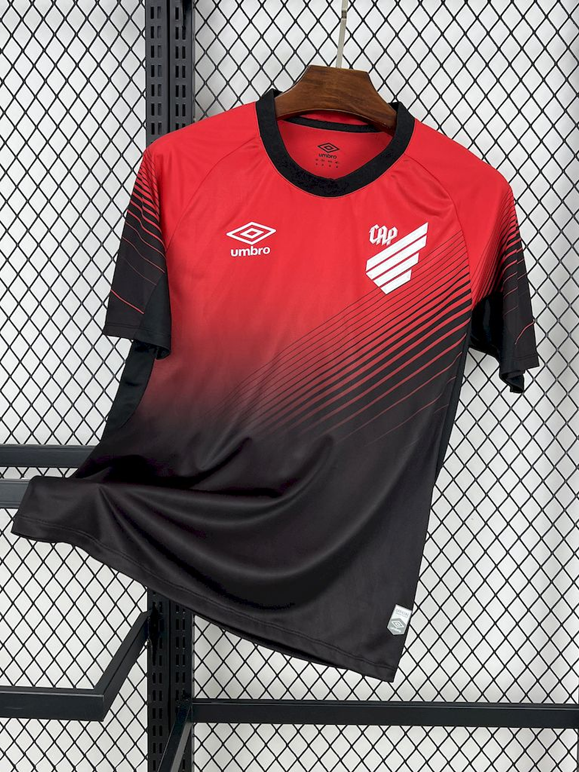 Camisola Athletico Paranaense Principal 2025/26 1