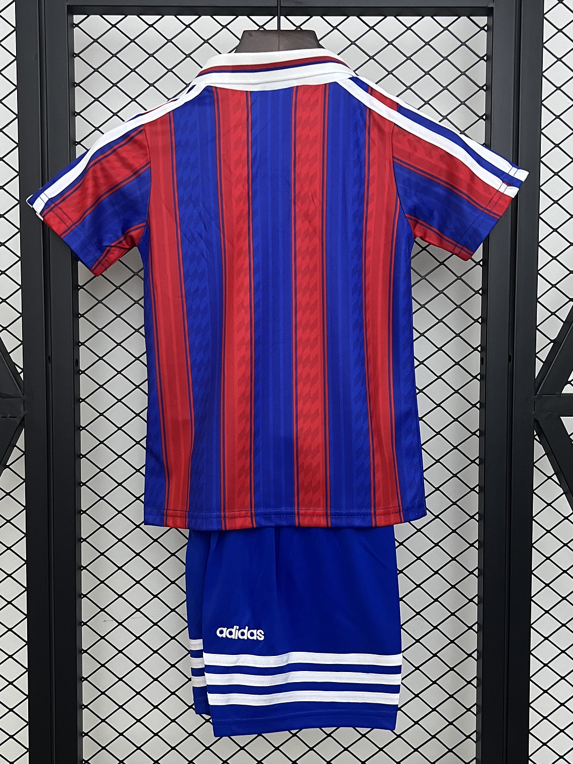 Kit Criança Bayern Munique Principal 1995/96 2