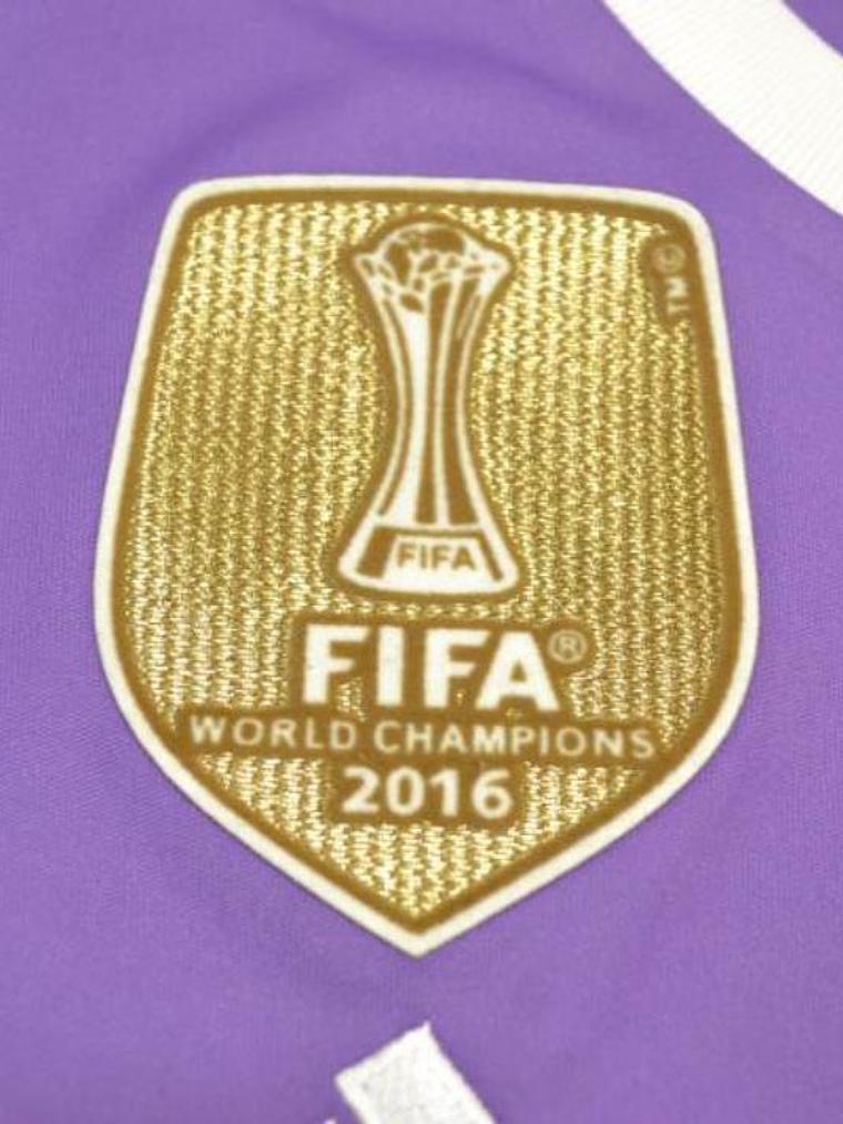 Camisola Real Madrid Alternativa 2016/17 Manga Comprida 2