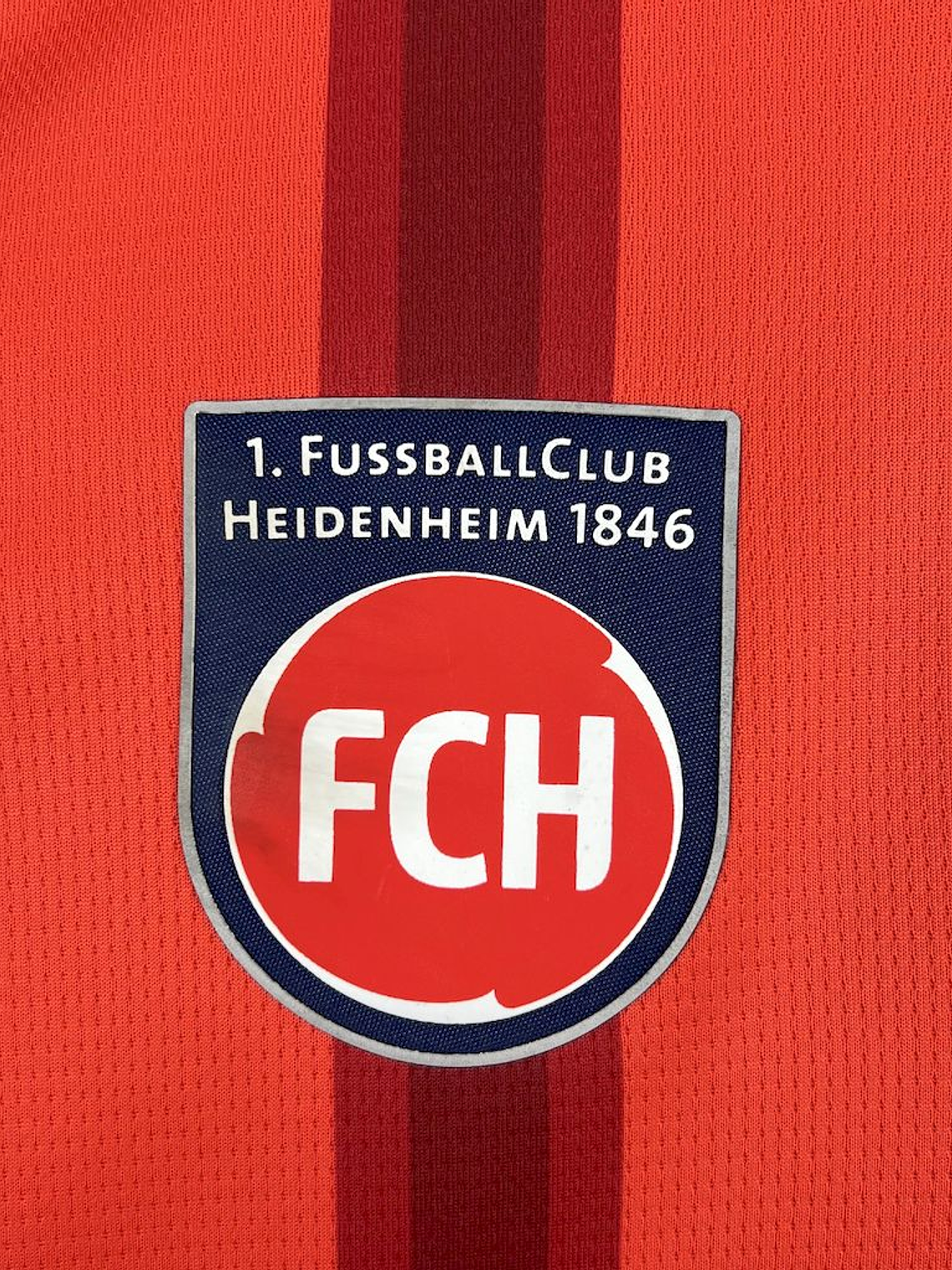 Camisola Heidenheim Principal 2025/26 2