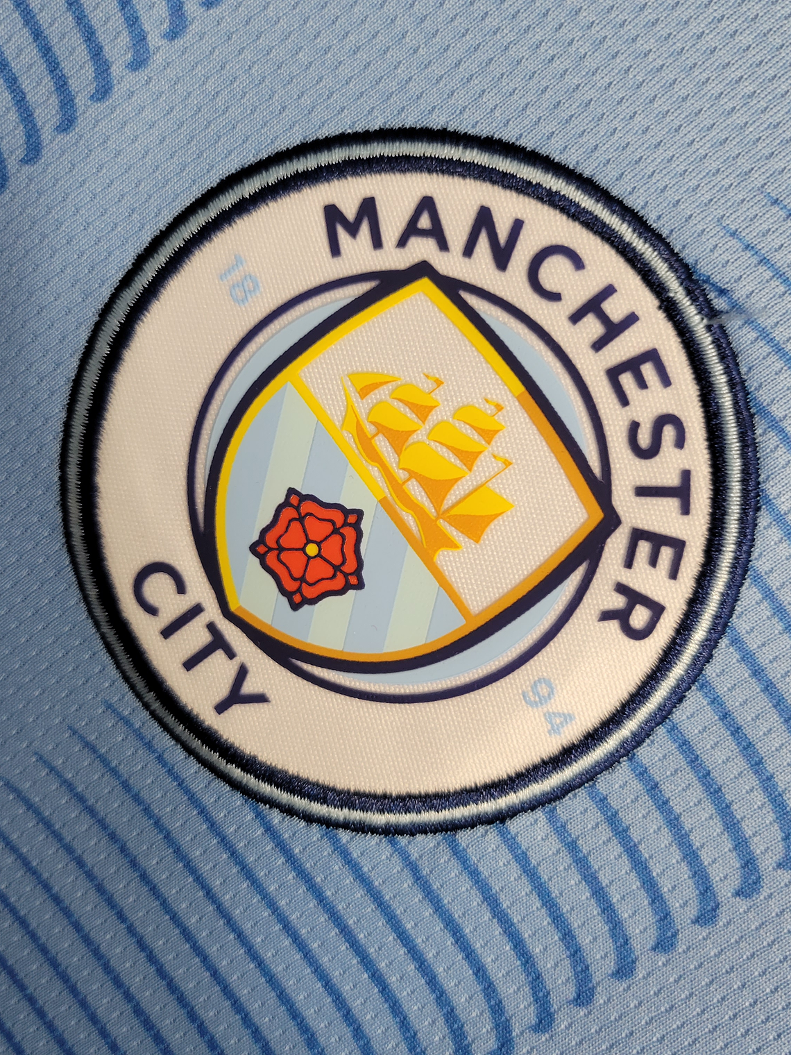 Camisola Manchester City Principal 2023/24 2