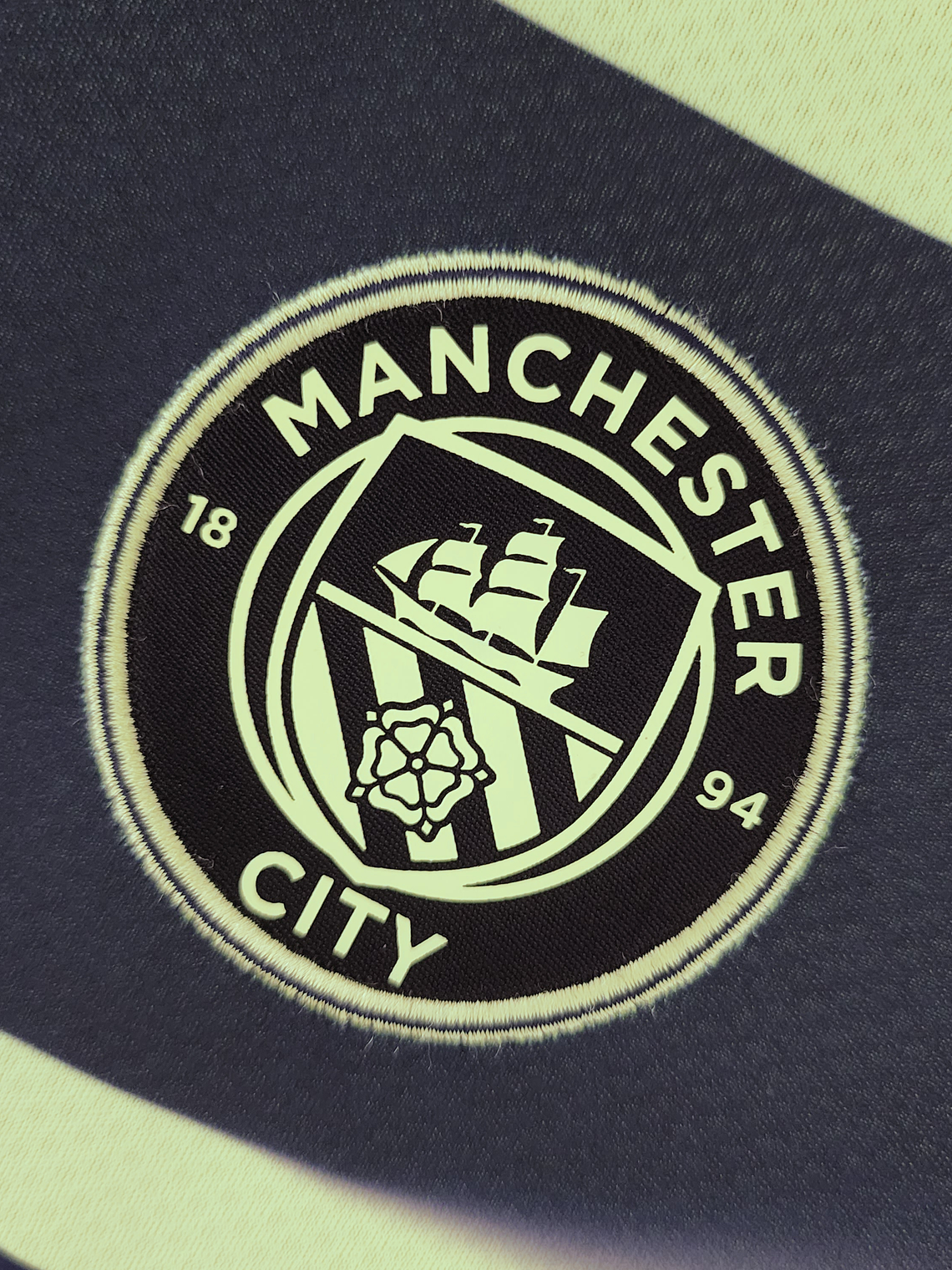 Camisola Manchester City Terceira 2022/23 2