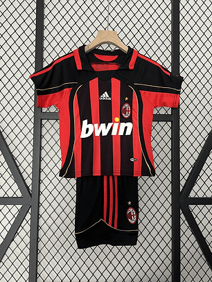 Kit Criança Milan Principal 2006/07