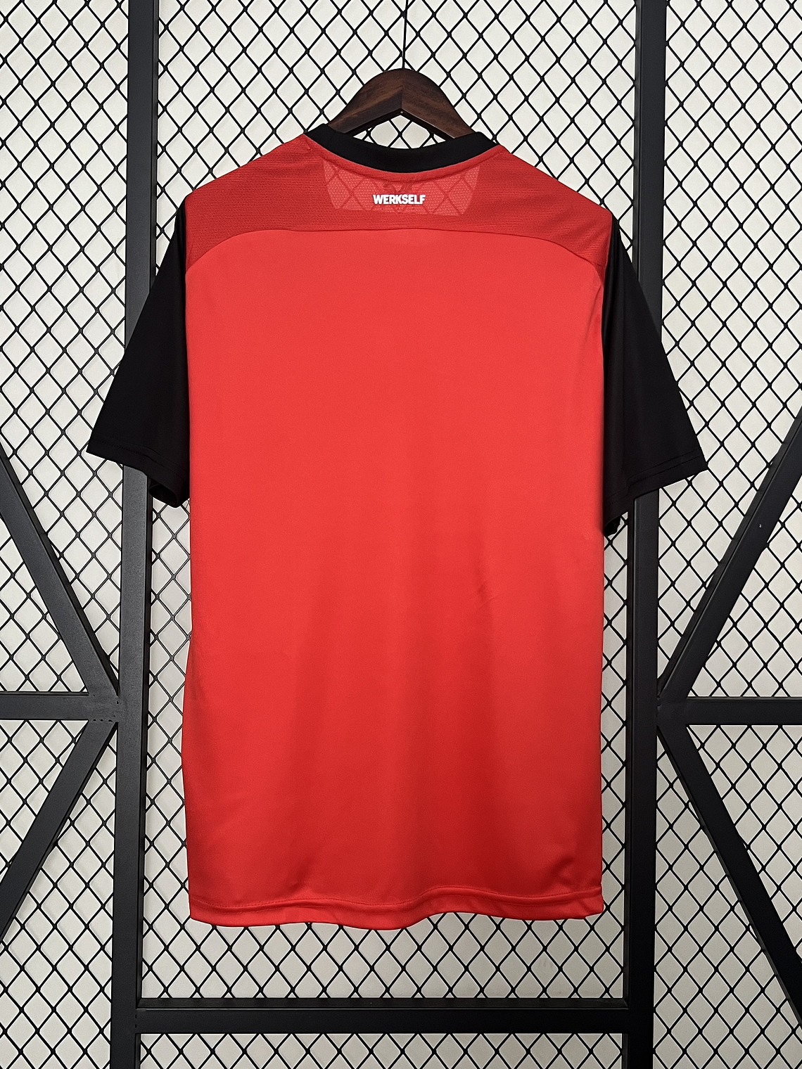 Camisola Bayer Leverkusen Principal 2024/25 3