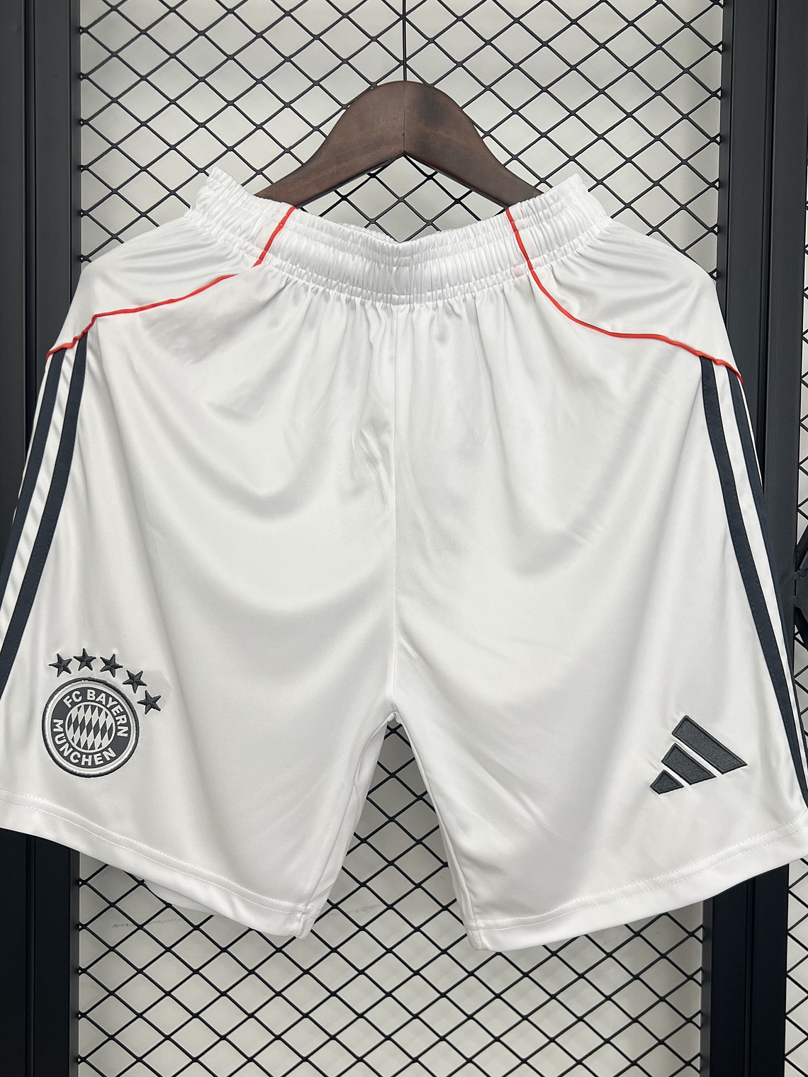 Calções Bayern Munique Alternativo 2025/26 1